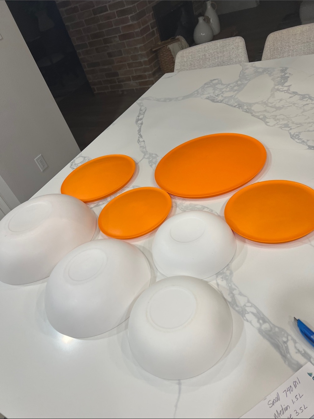 Tupperware Set Of 4pc - Picture 9 of 16